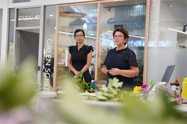 Sophea Chea and Lucy from Angkor Flowers and Crafts at the flower workshop for International Women's Day 2023